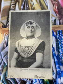 Briefkaarten | Zeeland | Vrouwen | 1920 - Fotokaart - Zeeuwsche boerinnendracht
