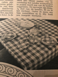 VERKOCHT | Tijdschriften | 1951 - Beatrijs: Katholiek weekblad voor de vrouw | 04 mei 1951 no. 18, 9e jaargang (klein scheurtje in de kaft)