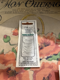 1709 L 12: Zilvergrijs Silk Madeira Art. 018 100% pure zijde - 5 meter - 4 draads