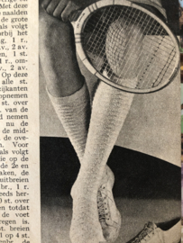 VERKOCHT | Tijdschriften | Haken en Breien | 1952 - Haken en Breien - juni 1952 (bij Libelle)