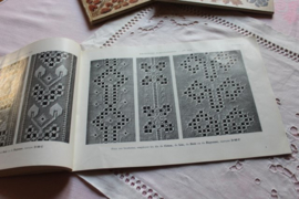 VERKOCHT | Bibliotheque DMC | 1934 - Broderies Norvegiennes  Hardanger  - Th. de Dillmont