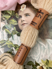 VERKOCHT | CREME - Scheepjes borduurwol, tapisserie/gobelin of punch needle wol - kleurnummer 8751