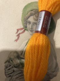 * 7741 borduurwol ORANJE Colbert DMC Laine pour tapisserie - virgin wool