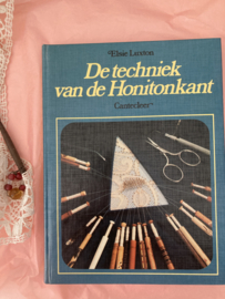 De techniek van de Honitonkant