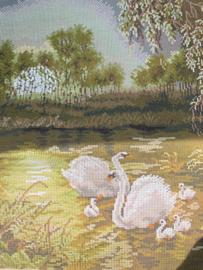 Borduren | Canvas | ORico nr. 59744 Gobelin Zwanenfamilie in meer 40/50