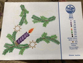 MEZ DellWea | KERST | Sticktwist 5316 - kleurenkaart Kersttafereel Kersttakjes en kaarsje