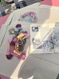 VERKOCHT | Borduren | Canvas | Gobelin voor stoelbekleding rozen Ariadne patroon
