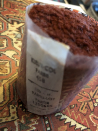 Tapijtwol | Parley - 458 - Rood-bruin | Pakje  zuiver scheerwol Teppichwolle - Carpetwool -  IRAN - Made in Holland ca. 1960