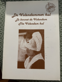 Boeken | Kantklossen | De Volendammer hul - Le Bonnet de Volendam - The Volendam hul