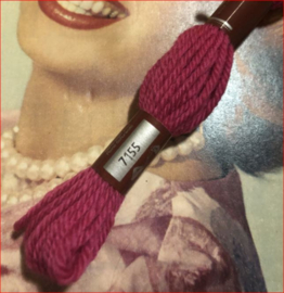 * 7155 DMC borduurwol ROZE CYCLAAM : serie Colbert DMC Laine pour tapisserie - virgin wool