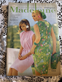 Madeleine: mode en patronenblad van Margriet | 1966, nr. 07 juli  - gratis radarblad
