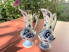 VERKOCHT | Delfts blauw | Vaasjes of melkkannetjes Delfts blauw - 15 cm hoog