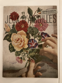 Tijdschriften | Borduren | Frankrijk | 1935 - Jeux D'Aiguilles no. 7 Revue Bimestrielle de Traveau Feminens - Rozen - Smokwerk