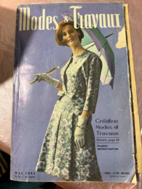 1964 | Modes et Travaux - N° 761 - 46e Année MAY - met borduurpatronenblad en stripverhalen bijlage