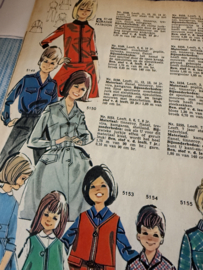 Madeleine: mode en patronenblad van Margriet | 1965, nr. 09 september - 80 knippatronen gratis raderblad