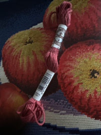 2327 OUD ROZE ROOD katoen DMC borduurgaren Retors A Broder no 4 - 10 meter