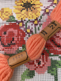 ORANJE - Scheepjes borduurwol of tapisserie wol/gobelin - kleurnummer 8529