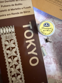 Zilverkleurig | TOKYO | Unieke DMC kantklossetjes voor armbandjes