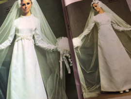 VERKOCHT | Madeleine: mode en patronenblad van Margriet | 1968, nr. 12 december - ZONDER radarblad