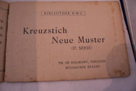 VERKOCHT | Boeken | Bibliothek DMC | Kruissteken | 1900-1910 - Kreuzstich neu  Muster - I. Serie (klein formaat)