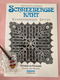 Boeken | Kantklossen | Schneeberger Spitze: techniek en patronen - Technik und Muster