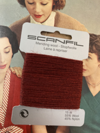 Stopwol | Rood-Bordeaux | SCANFIL | Mending wool - Stopfwolle - Laine à repriser - Stopgaren - Maasgaren - 15 meter