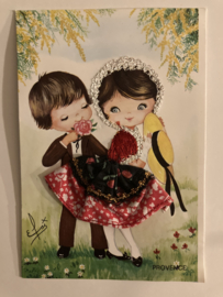 VERKOCHT | Kaarten | PROVENCE | Souvenir kaarten Bigeyed | Verliefde jongen met roosje en meisje met hoedje