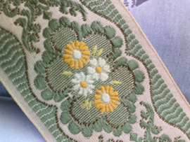 Sierband | Groen | Bloemen | 06 cm - vintage groen katoen met goudgeel kleurige en witte margrieten (Agrementband, meubelband)