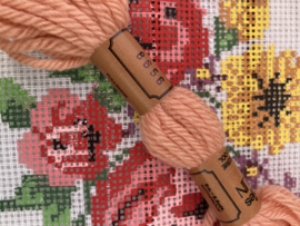 ORANJE-ZALM/ROEST - Scheepjes borduurwol of tapisserie wol/gobelin - kleurnummer 8658