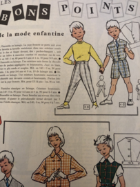 VERKOCHT | 1960 | Modes & Travaux Magazine - N° 711  42e Année  MARS 1960 | 19 Modéles Tricots Main et Machine