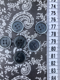 Knopen | Grijs | Ø 15 mm - Grijs/zilveren blouseknoopjes met 4 gaatjes