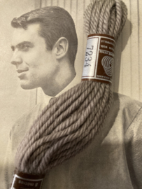 * 7234 GRIJS | Bruin label - borduurwol Colbert DMC Tapestry wool
