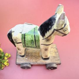 Speelgoed | Vintage sleets houten paardje (10 x 14 cm)
