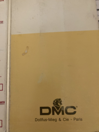 DMC | Borduurgaren  kleurenkaart - Carte de Couleurs | Mouline Special 25 COTON PERLE fils coton a broder art. 117 -115-116  W 100 (1986)