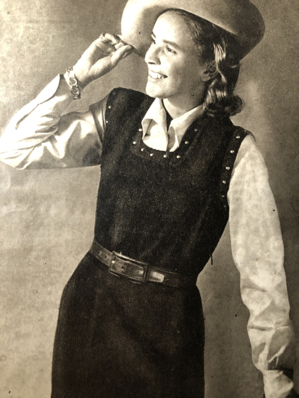 VERKOCHT | Ariadne: maandblad voor handwerken | 1949 nr. 29 - 3e jaargang - brei & haakpatronen