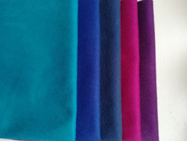 Vadmal, cerise per halve meter