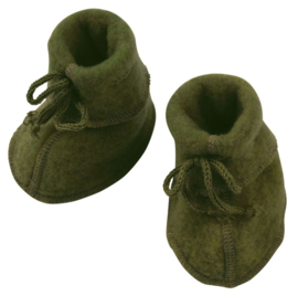 Engel Natur - Baby slofjes booties in wolfleece - Riet groen - Maat 1 (0 tem 3 maanden) of maat 2 (3 tem 9 maanden)