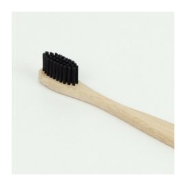 Curanatura - Bamboe tandenborstel met bamboe haren  - zwarte kool