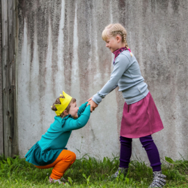 Manymonths - Longsleeve in merinowol rekbare ribstof - Foggy Black - in meegroei maat Innovator (5 tem 7,5 jaar) of Lionheart (140-152/158 = 10 tem 12 jaar)