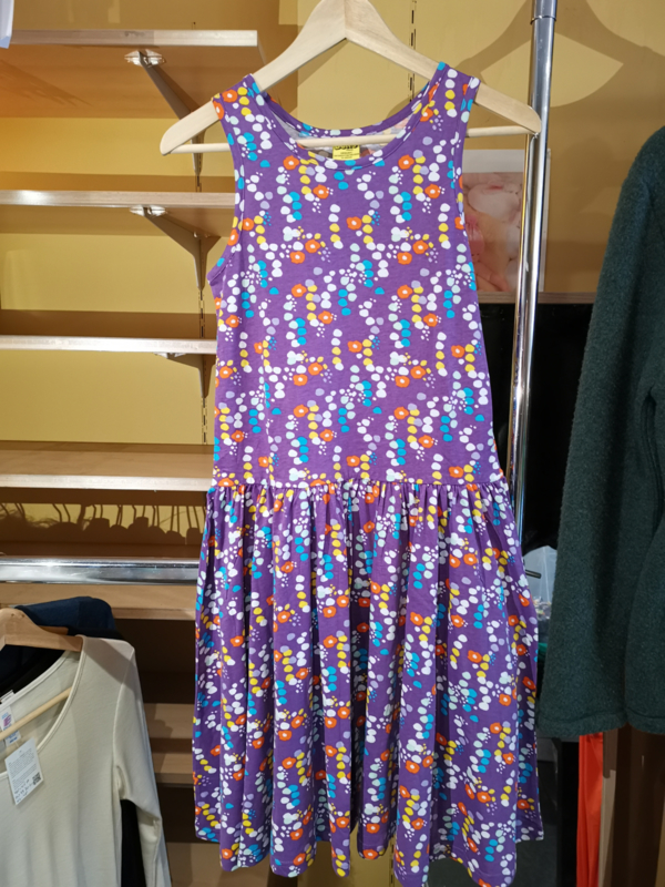 Duns - Women Mouwloze jurk met zwierrokje - Small flower - XS