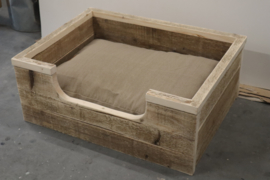 Hondenmand Jip gebruikt hout