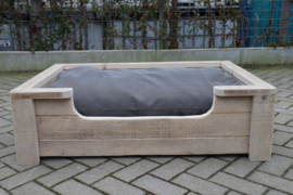 Hondenmand Vito gebruikt hout