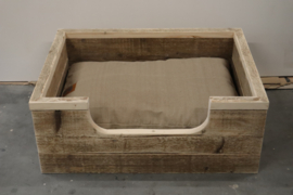Hondenmand Jip gebruikt hout
