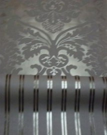 zwart zilver streepje of barok behang 8 ,
