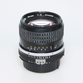 Nikon AI f2.0 - 85mm