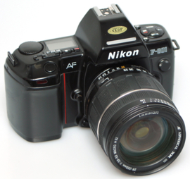 Nikon F801 + Tamron 28-200 XR ASPH