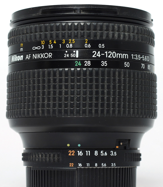 Nikon AF-D f3.5~5.6 24~120 mm