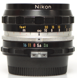 Nikon A 28mm f3,5