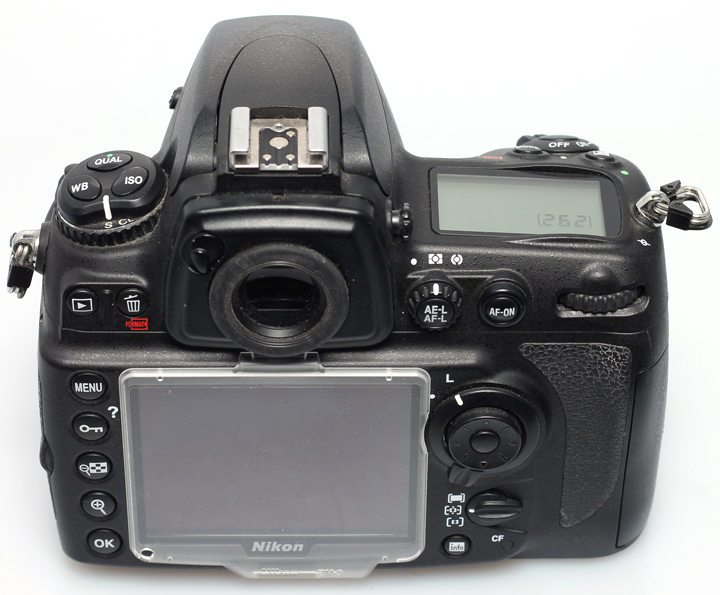 Nikon D700 body