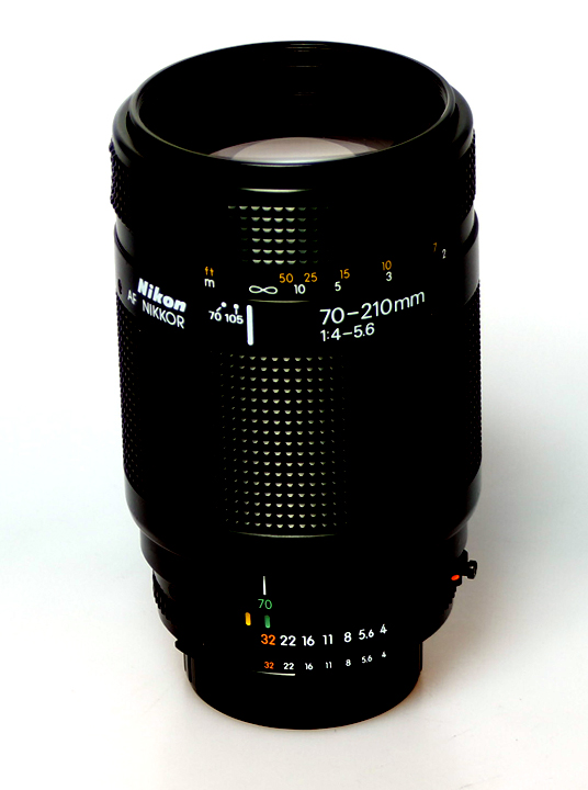 Nikon AF-D 4.0 - 5.6 70~210 mm
